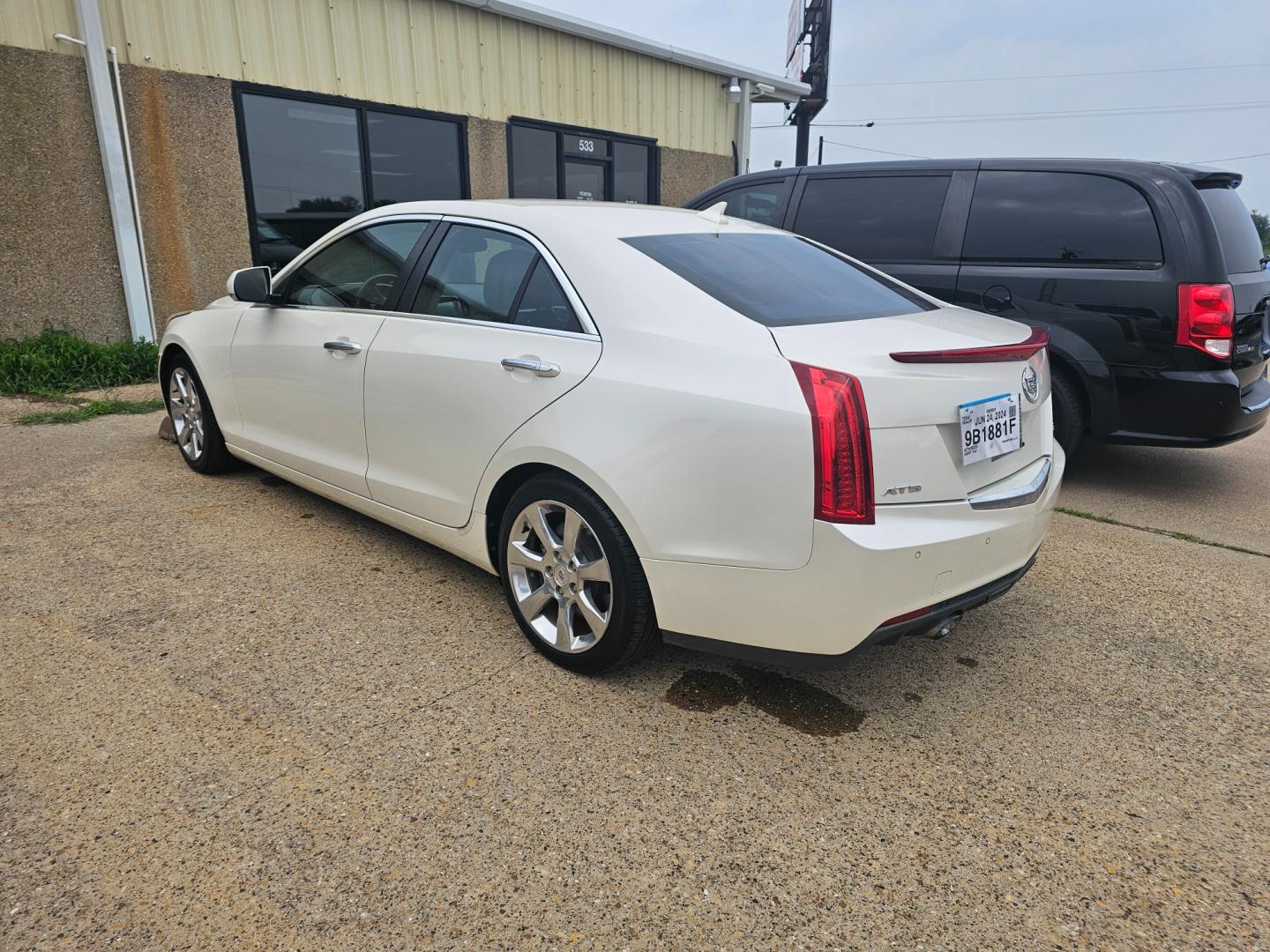 2013 WHITE Cadillac ATS 2.0L Luxury RWD (1G6AB5RX7D0) with an 2.0L L4 DOHC 16V engine, located at 533 S Seven Points BLVD, Seven Points, TX, 75143, (430) 255-4030, 32.313999, -96.209351 - Photo#3